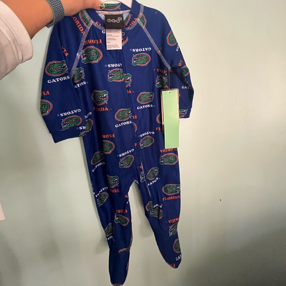Florida Gators 6/9 months footie pajamas new with tags